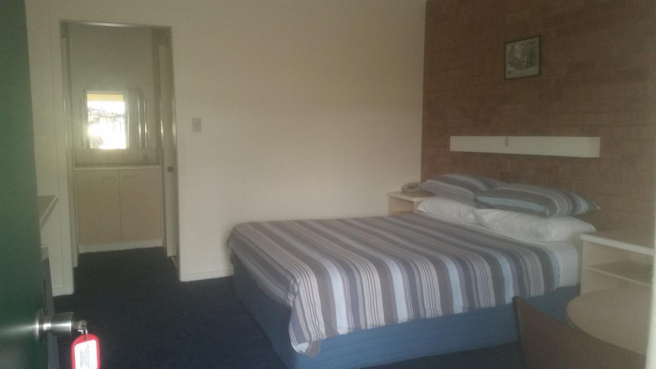 Omeo Motel Eksteriør billede