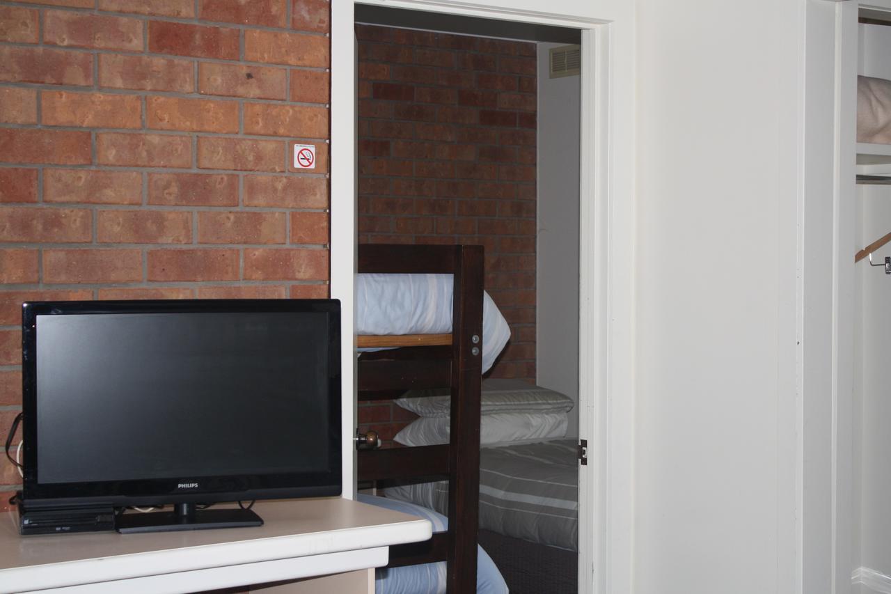 Omeo Motel Eksteriør billede