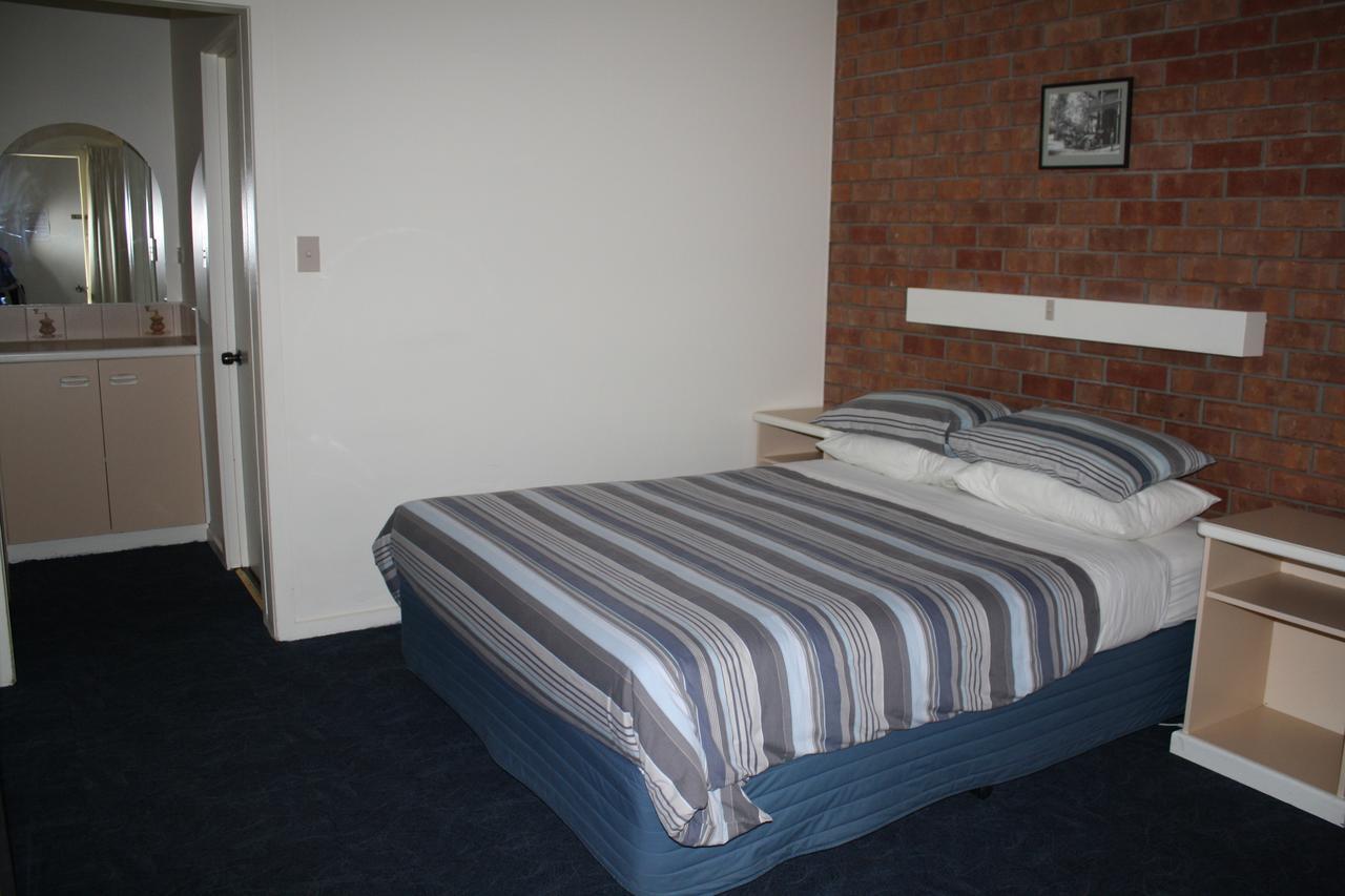 Omeo Motel Eksteriør billede