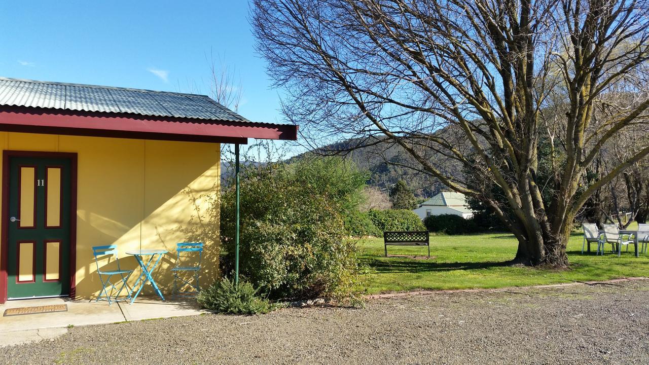 Omeo Motel Eksteriør billede