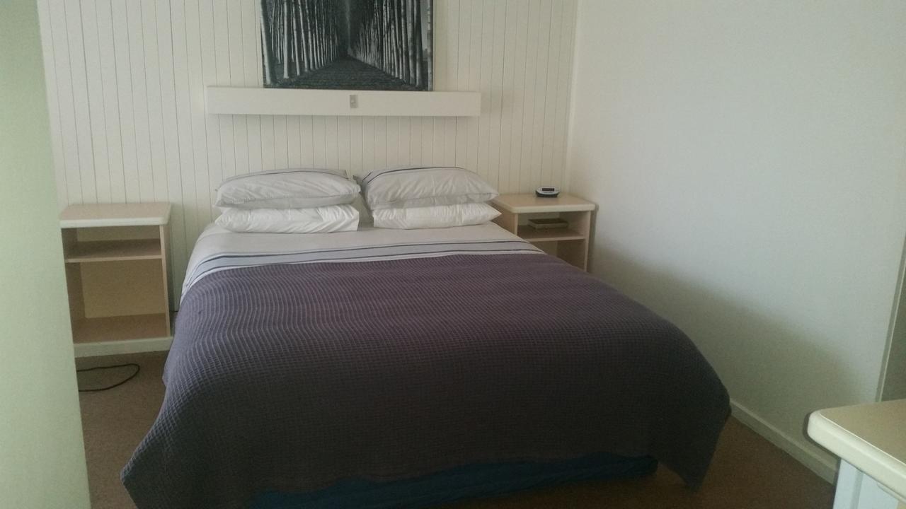 Omeo Motel Eksteriør billede